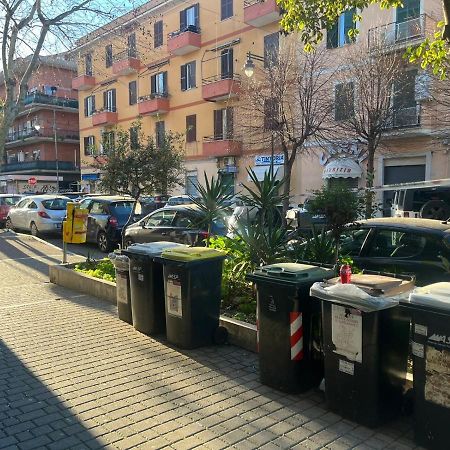 דירות צ'יאמפינו Alexandra House מראה חיצוני תמונה