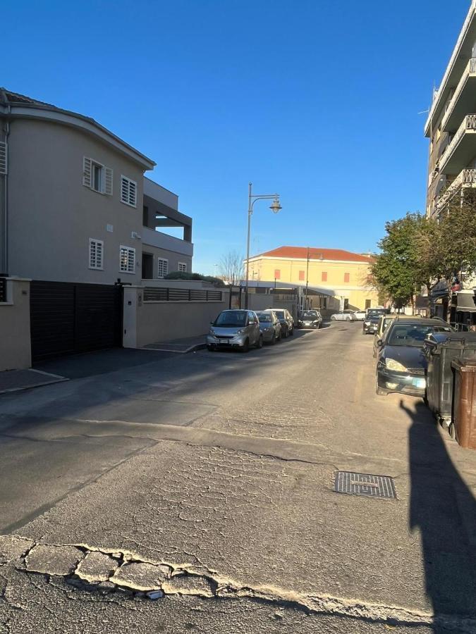 דירות צ'יאמפינו Alexandra House מראה חיצוני תמונה